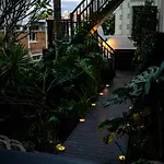 Green Point\'S Snug - Indulge In An Urban Oasis