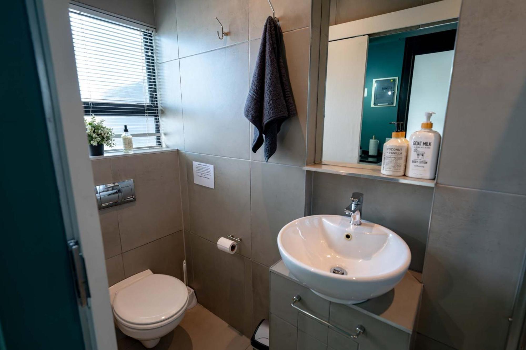 Point's Snug - Indulge In An Urban Oasis *