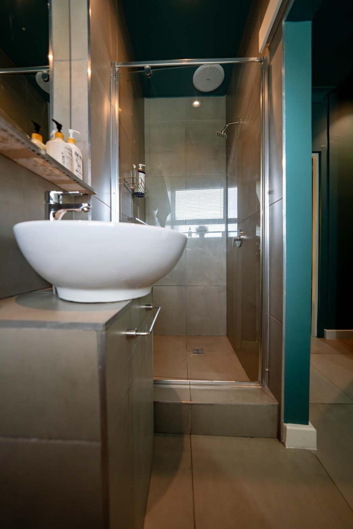Point's Snug - Indulge In An Urban Oasis Appartement Le Cap