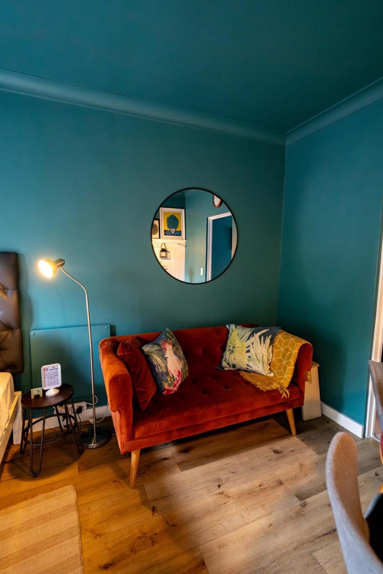 Appartement Point's Snug - Indulge In An Urban Oasis