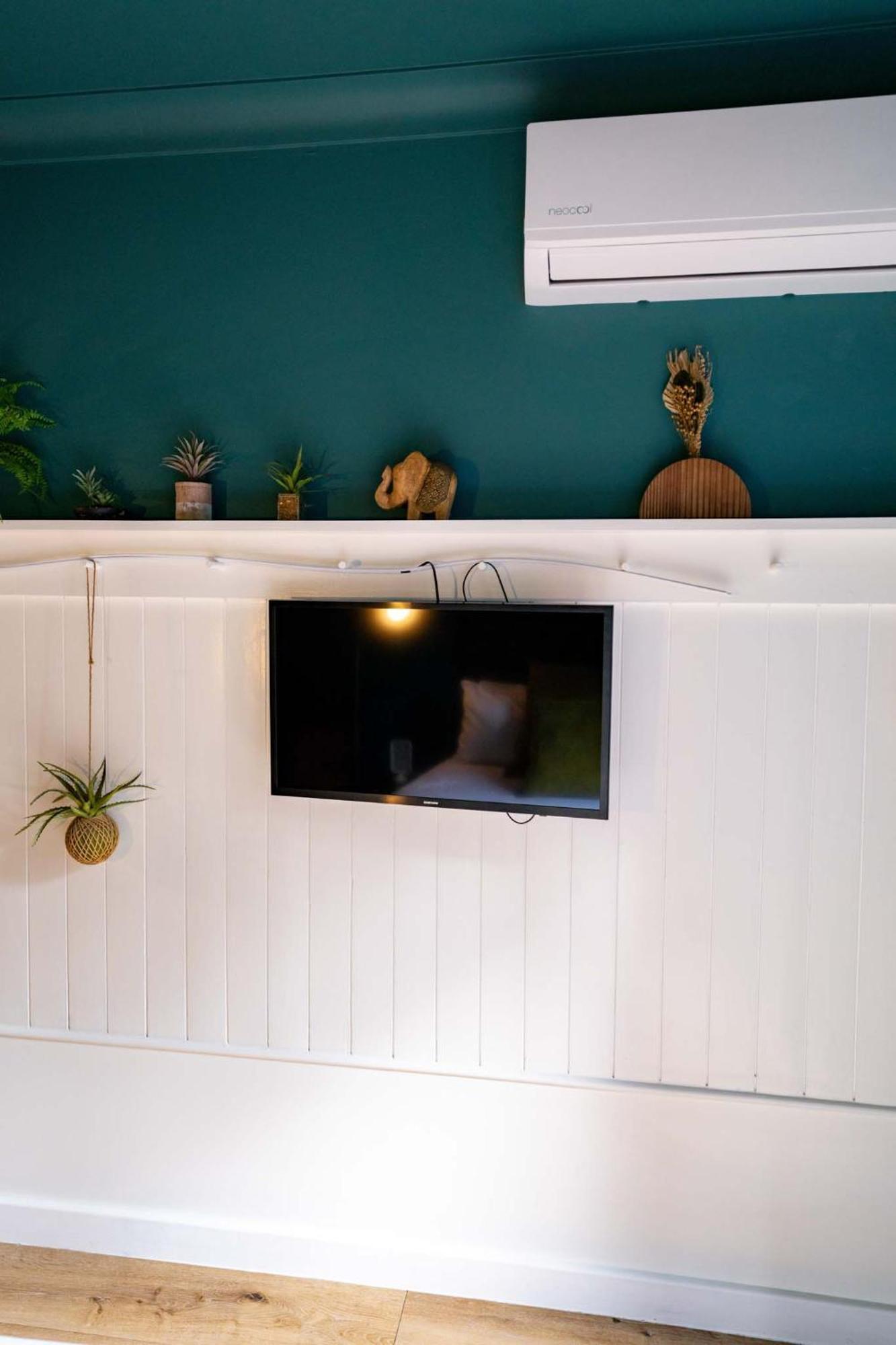 Point's Snug - Indulge In An Urban Oasis *